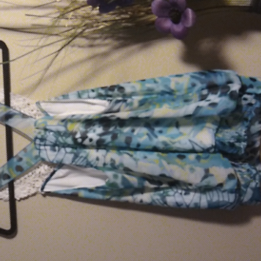 ☆ B Wear womens top XL - Picture 3 of 5